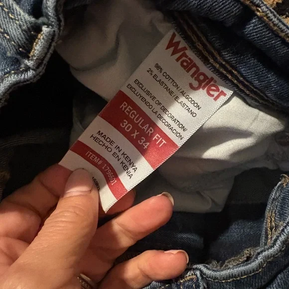 Wrangler Regular Fit Jeans 30x34 Medium Wash Straight Leg Denim (1003) - Picture 2 of 7